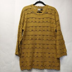 Paul et Duffier Small 3/4 Bell Sleeve Crochet Tunic-MiniDress Slightly Oversized